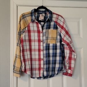 SO Multicolor Plaid Button-Down Shirt